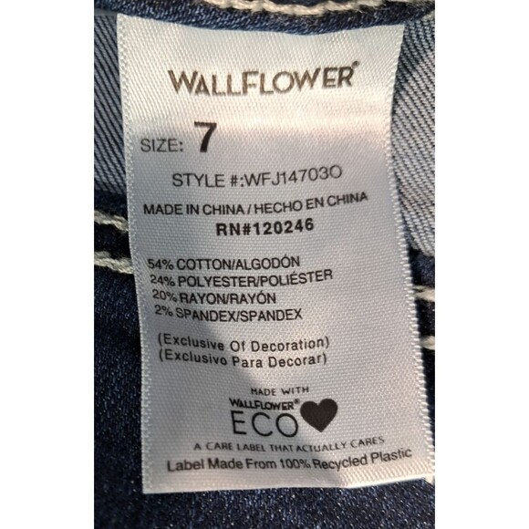 New Wallflower Shorts Womens Sz 7 28" Denim Blue Jeans Stretch Cuffed Frayed - Picture 8 of 11